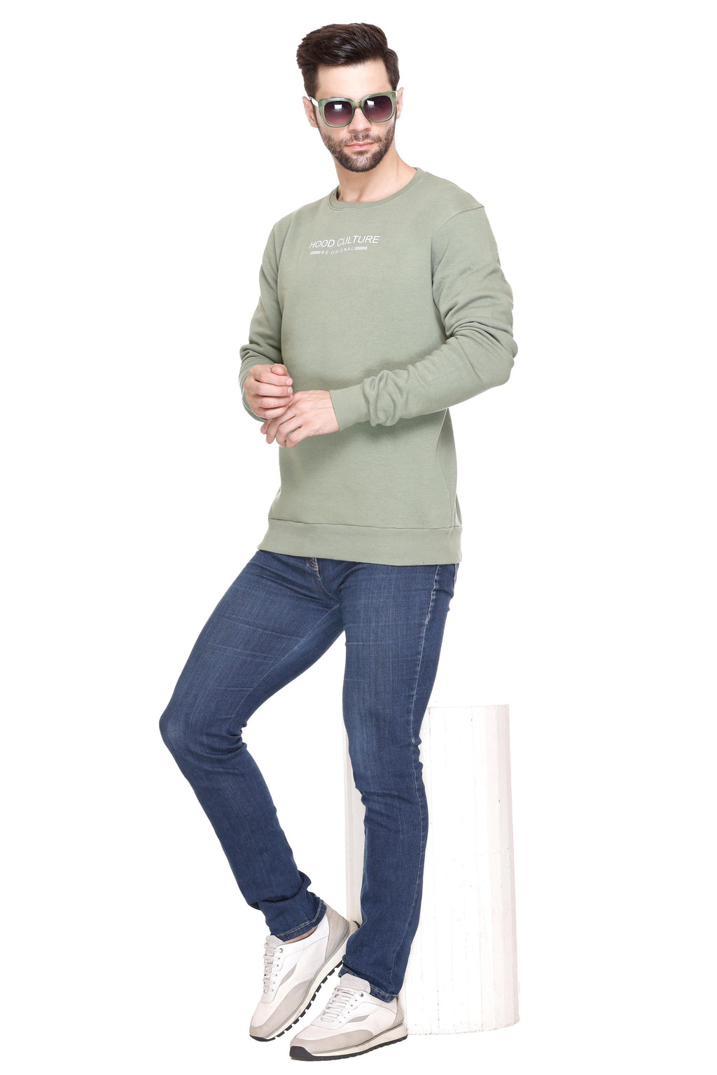 Men’s Round Neck Sweatshirt